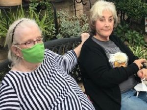 Linda McLeod and Sonia Hernandez at AAUW patio wine event